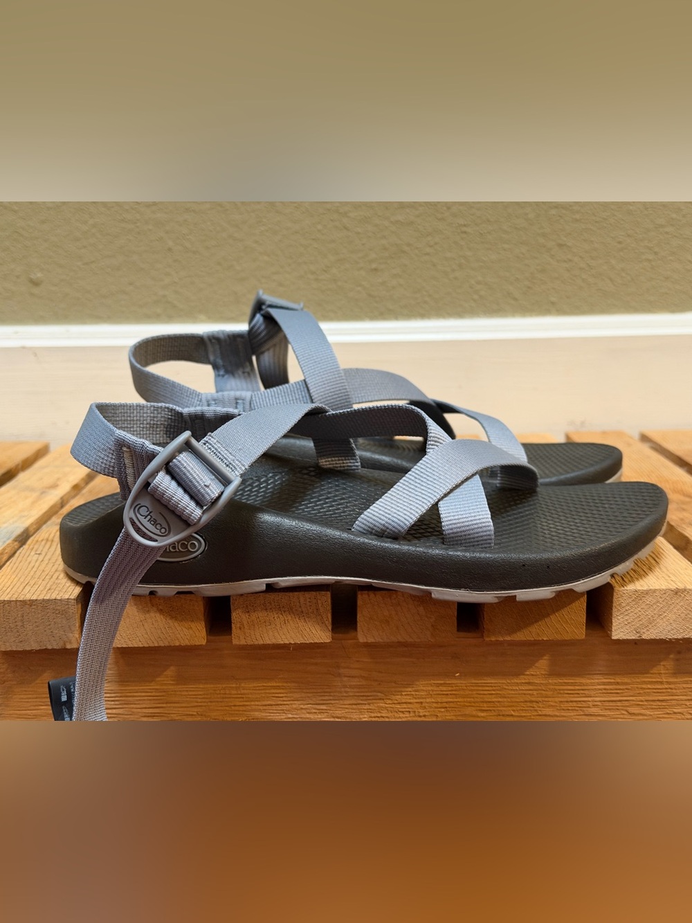 CHACO BLUE GRAY Z 1 SANDALS 7